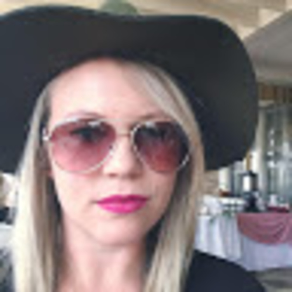 Meet your Posher, Kellie